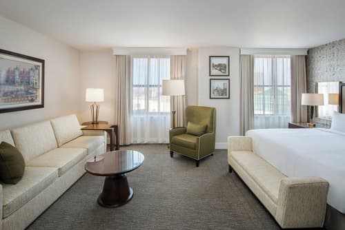 Marriott Syracuse Downtown, Room