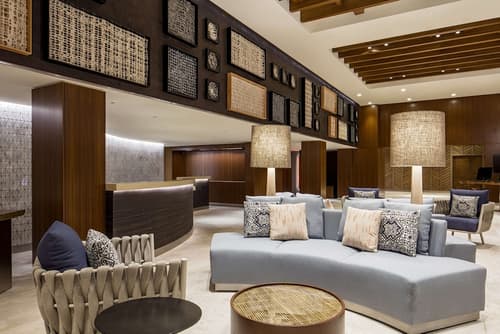 Hilton Garden Inn Waikiki Beach, Lobby