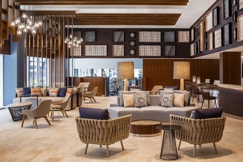 Hilton Garden Inn Waikiki Beach, Lobby