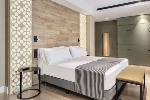 Catalonia Santa Justa, Room