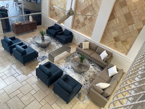 Bayfront Inn Fifth Avenue, Lobby