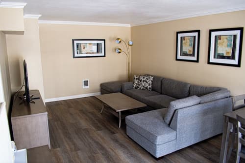 Travelodge by Wyndham Monterey Bay, Room