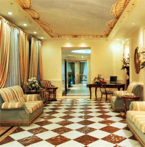 Andreola Central Hotel