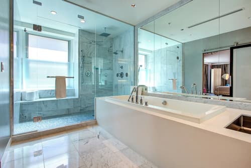 THE MIDLAND HOTEL, Chicago, a Tribute Portfolio Hotel, Room