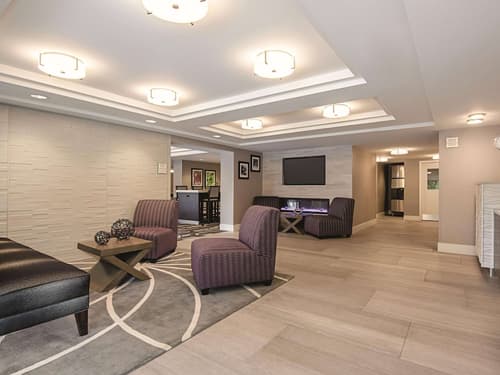 La Quinta Inn & Suites by Wyndham Portland DT/Maine Med, Lobby
