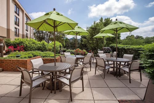 Hampton Inn Lancaster, Terrace/patio
