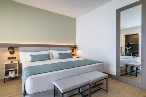 Occidental Puerto Banus, Room