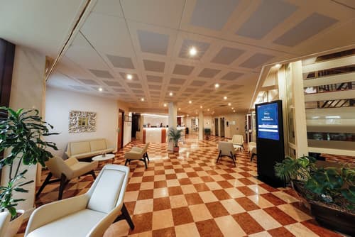 Best Western Hotel Modena District, Lobby sitting area