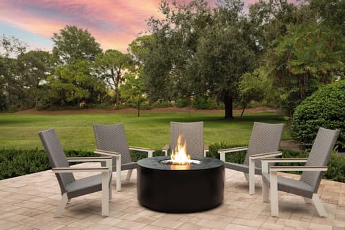 DoubleTree Suites by Hilton Orlando - Disney Springs® Area, Terrace/patio