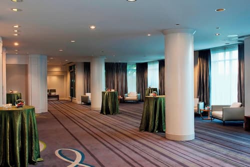 Delta Hotels by Marriott Victoria Ocean Pointe Resort, Reception