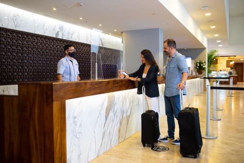 Sheraton Buganvilias Puerto Vallarta, Reception