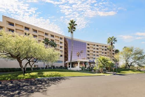 Hilton Tucson East, Primary image