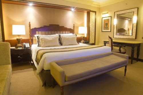 The Manila Hotel, Room