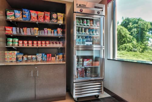 Holiday Inn Express Boston - Saugus by IHG