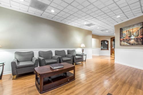 Quality Inn Savannah Midtown