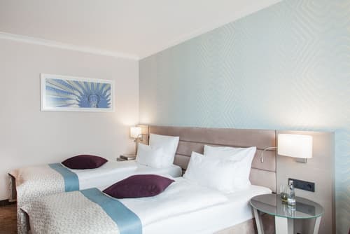 Crowne Plaza Berlin City Centre by IHG, Room