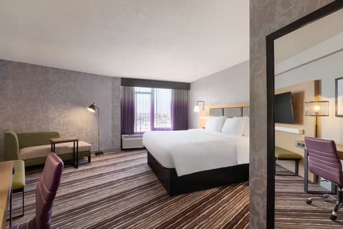 Holiday Inn Philadelphia Arpt-Stadium Area by IHG