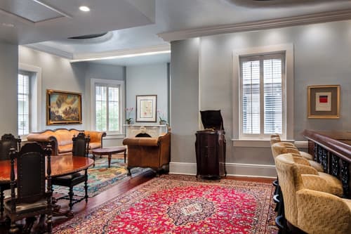 New Orleans Courtyard Hotel and Suites by the French Quarter