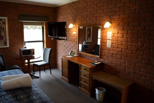 Bakery Hill Motel, Room