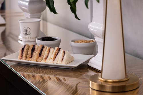 Le Pavillon, New Orleans, a Tribute Portfolio Hotel by Marriott, Lobby lounge