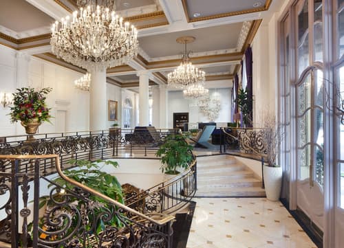 Le Pavillon, New Orleans, a Tribute Portfolio Hotel by Marriott, Lobby