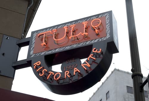 Kimpton Hotel Vintage Seattle by IHG, Exterior detail