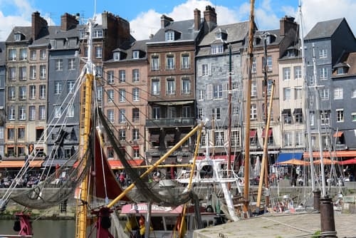 Mercure Honfleur, Exterior