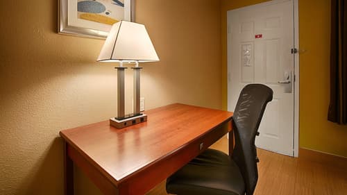 Best Western Plus Yosemite Gateway Inn
