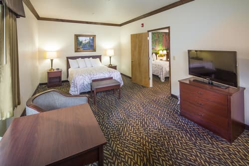 Best Western Plus Yosemite Gateway Inn