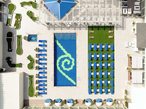 Hilton Waikiki Beach Resort & Spa, Pool