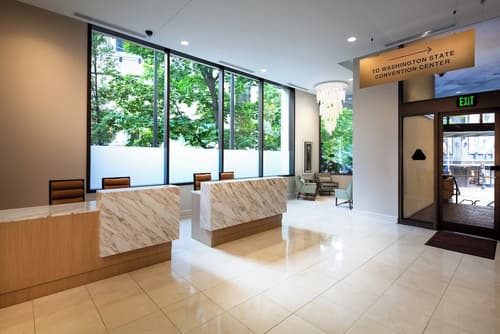 Sheraton Grand Seattle, Lobby