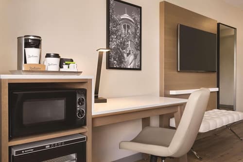 Radisson Hotel Seattle Airport, Room