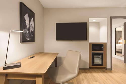 Radisson Hotel Seattle Airport, Room