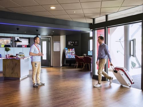 ibis Lausanne Crissier, Reception