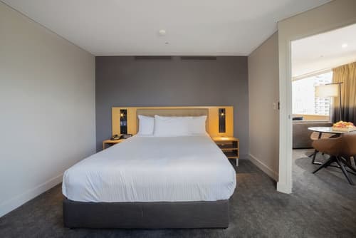 Novotel Sydney on Darling Harbour, Room