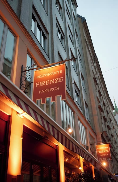 Hotel Royal, Restaurant