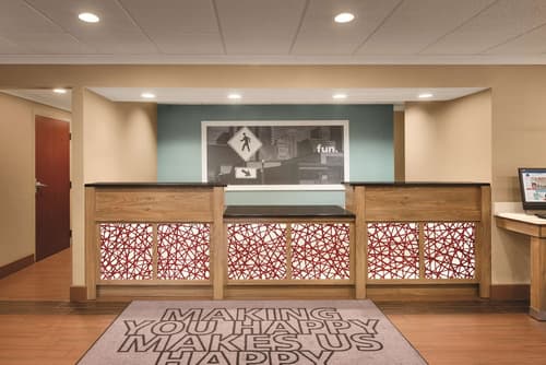 Hampton Inn Atlanta Buckhead, Reception