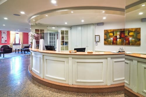 Hotel Europa Sky Pool & Panorama, Reception