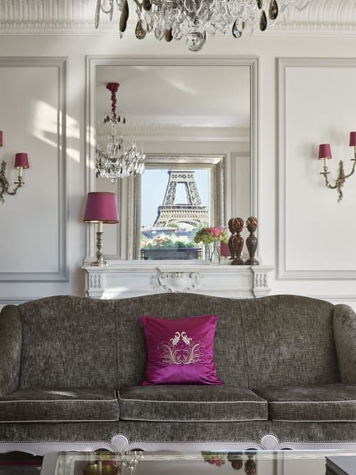 Hôtel Plaza Athénée - Dorchester Collection, Room