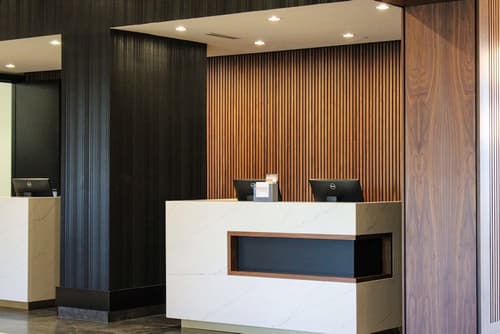 Radisson Blu Vancouver Airport Hotel & Marina, Lobby