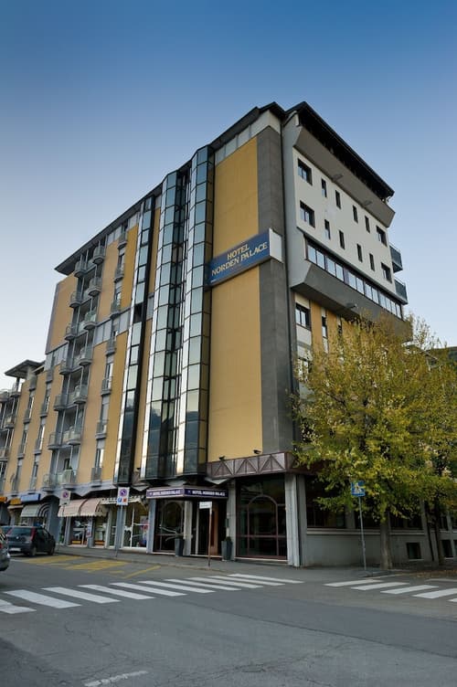 Hotel Norden Palace, Front of property