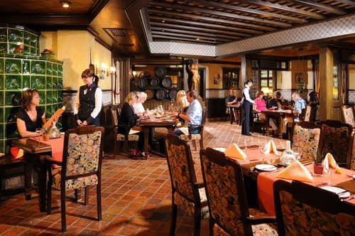 Maritim Hotel Würzburg, Dining