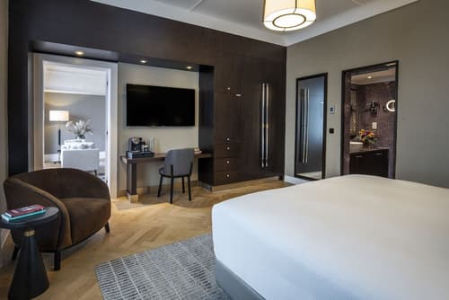 DoubleTree by Hilton Brussels City, Room