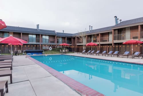 DoubleTree by Hilton Hotel Park City - The Yarrow, Pool