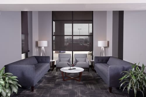 Hyatt Regency Green Bay, Lobby sitting area