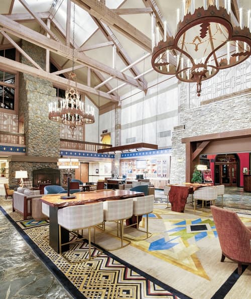 Tenaya at Yosemite, Lobby