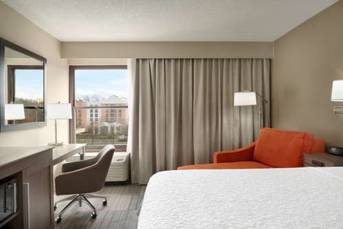 Hampton Inn Philadelphia Mt. Laurel, Room