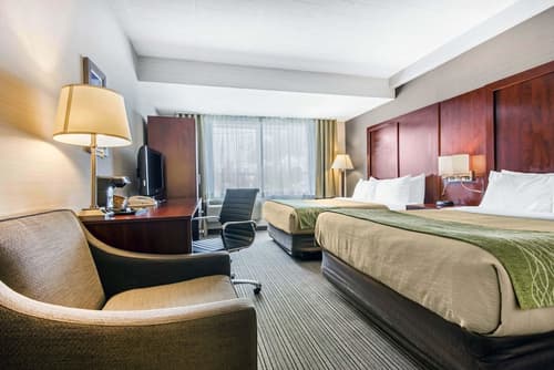 Comfort Inn & Suites, Room