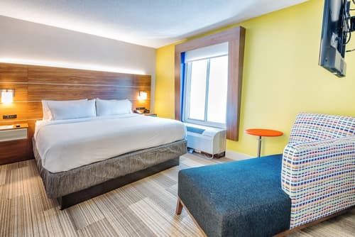 Holiday Inn Express Charleston by IHG, Room