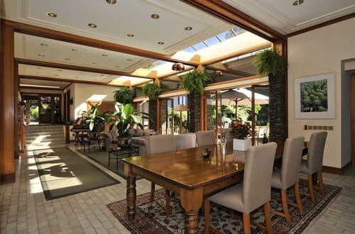 Lake Taupo Lodge, Lobby lounge